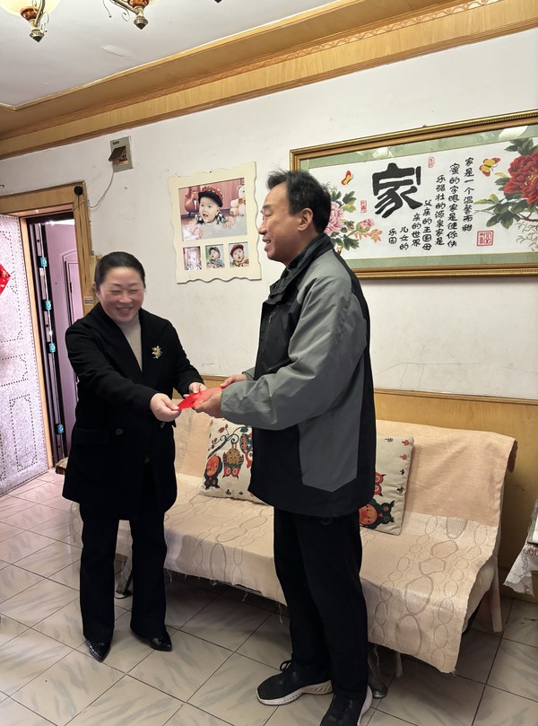 1.25慰问退役军人.jpg